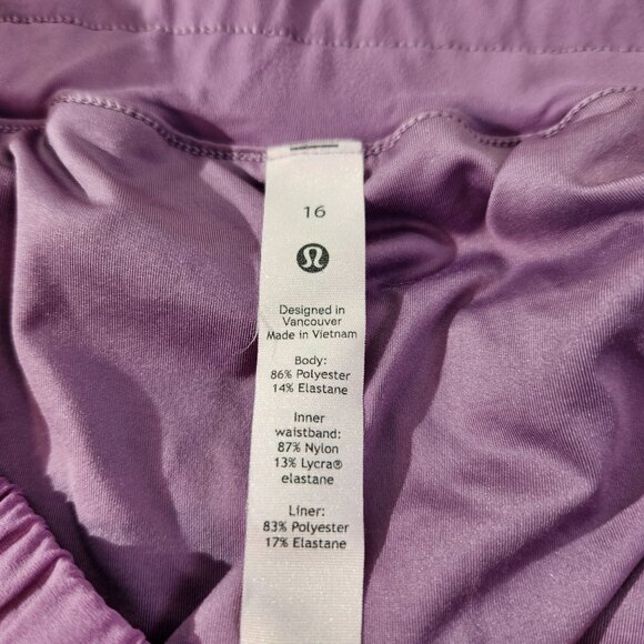 Lululemon Lavender Pink Track That MR Short 5" Lined Short Womens Size 16 - Picture 14 of 16